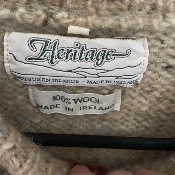 Heritage sweater 100 Wool from Ireland! - Picture 3 of 3